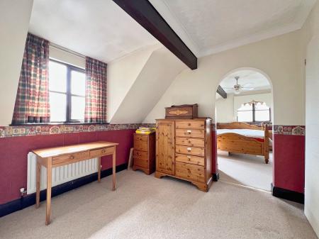 4 bedroom Detached house for sale in Dibbin Close, Weldon, NN17