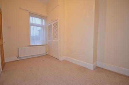 3 bedroom Terraced House for sale in Duke Street, Kettering, NN16