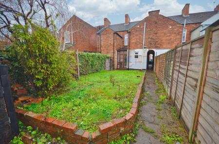 3 bedroom Terraced House for sale in Duke Street, Kettering, NN16