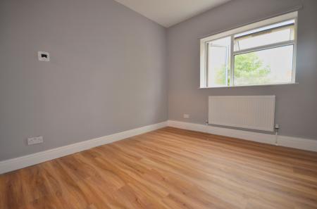 1 bedroom Flat for sale in Havelock Street, Kettering, NN16