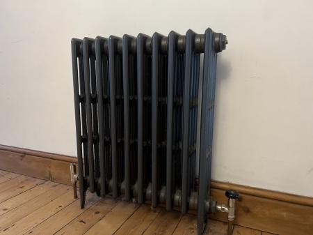 2 bedroom Terraced House for sale in Kingsley Avenue, Kettering, NN16