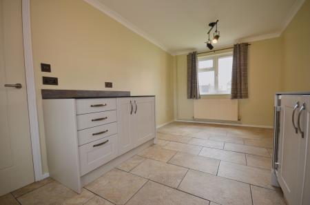 2 bedroom End of terrace house for sale in Lerwick Way, Corby, NN17