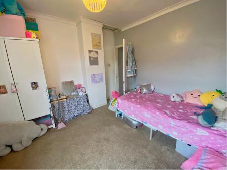 2 bedroom Terraced House for sale in Princes Street, Kettering, NN16