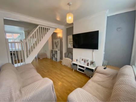 2 bedroom Terraced House for sale in Princes Street, Kettering, NN16