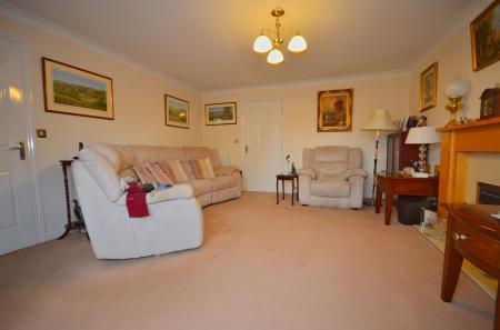 4 bedroom Detached house for sale in Powys Close, Oakley Vale, Corby, NN18