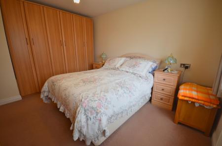 4 bedroom Detached house for sale in Powys Close, Oakley Vale, Corby, NN18