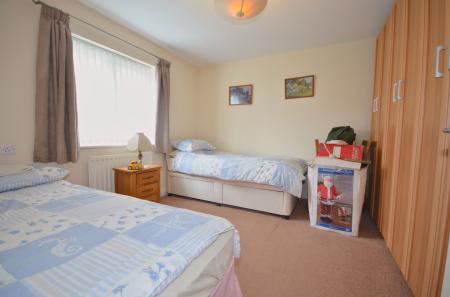 4 bedroom Detached house for sale in Powys Close, Oakley Vale, Corby, NN18