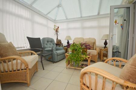 4 bedroom Detached house for sale in Powys Close, Oakley Vale, Corby, NN18