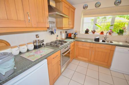 4 bedroom Detached house for sale in Powys Close, Oakley Vale, Corby, NN18