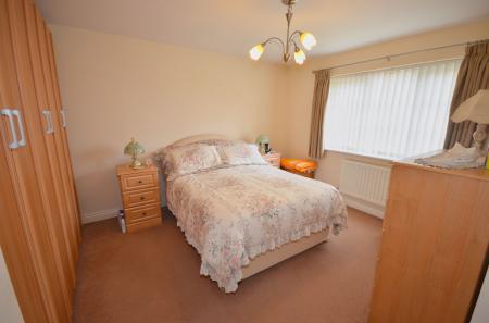 4 bedroom Detached house for sale in Powys Close, Oakley Vale, Corby, NN18