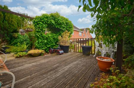 4 bedroom Detached house for sale in Powys Close, Oakley Vale, Corby, NN18