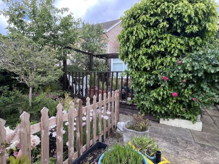 4 bedroom Detached house for sale in Powys Close, Oakley Vale, Corby, NN18