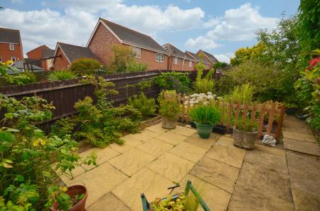 4 bedroom Detached house for sale in Powys Close, Oakley Vale, Corby, NN18