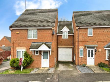 3 bedroom Link detached house for sale in Tailby Avenue, Kettering, NN16