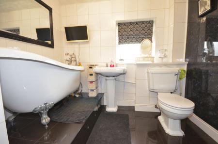 3 bedroom End of terrace house for sale in Trinity Walk, Corby, NN18