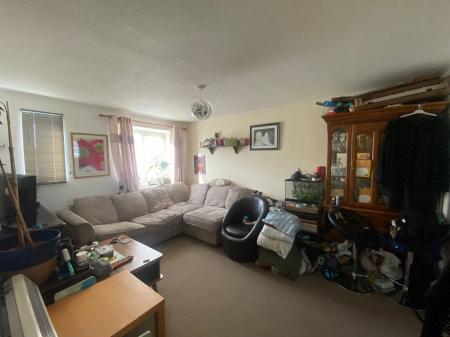2 bedroom Flat for sale in Tunwell Lane, Corby, NN17