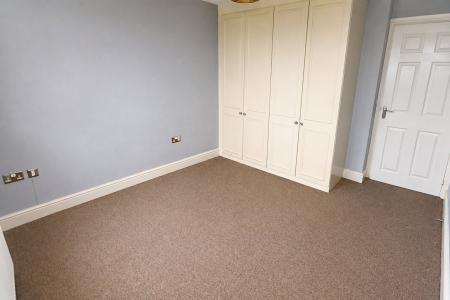 3 bedroom Town house for sale in Violet Close, Desborough, NN14