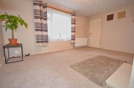 4 bedroom Terraced House for sale in Bideford Square, Corby, NN18