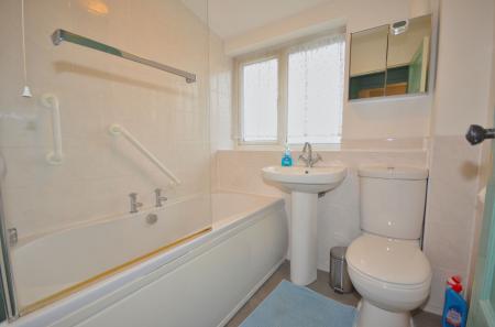 4 bedroom Terraced House for sale in Bideford Square, Corby, NN18