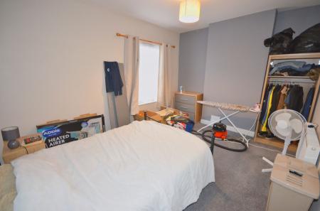 1 bedroom End of terrace house for sale in Albion Road, Kettering, NN16