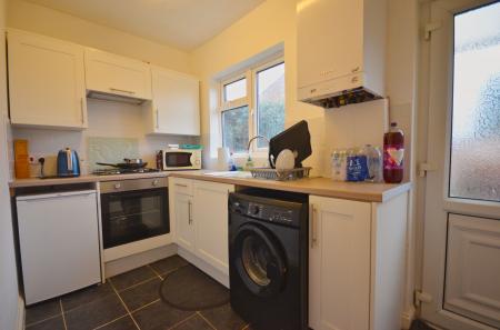 1 bedroom End of terrace house for sale in Albion Road, Kettering, NN16