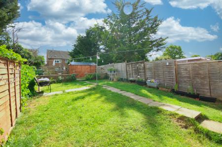 2 bedroom Terraced House to let in Blake Road, Corby, NN18