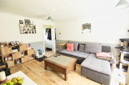 2 bedroom Terraced House to let in Blake Road, Corby, NN18