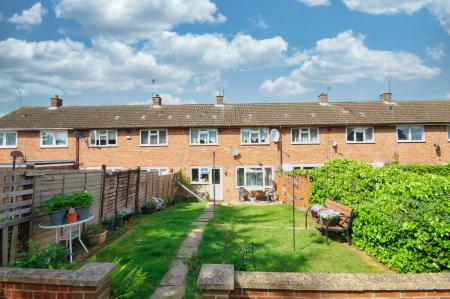2 bedroom Terraced House to let in Blake Road, Corby, NN18