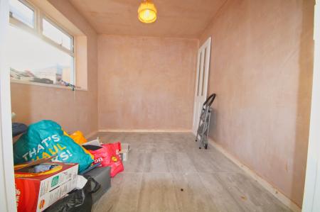 3 bedroom Terraced House for sale in Counts Farm Road, Corby, NN18