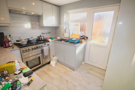 3 bedroom Terraced House for sale in Counts Farm Road, Corby, NN18