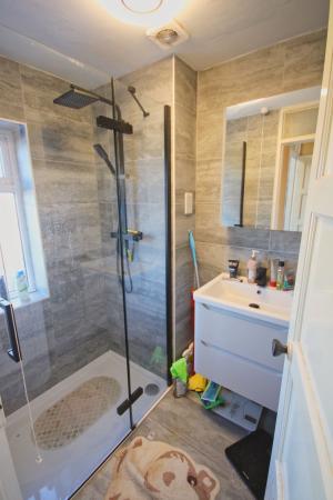 3 bedroom Terraced House for sale in Counts Farm Road, Corby, NN18