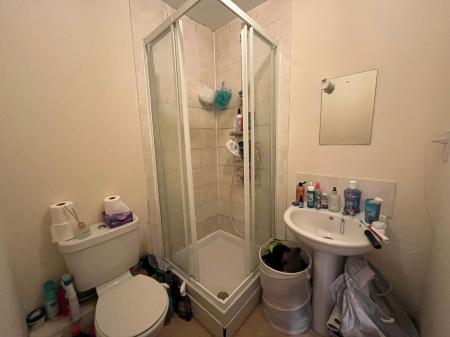 2 bedroom Flat to let in Cannock Road, Corby, NN17