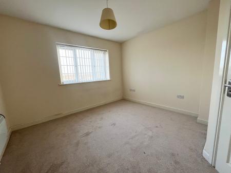 2 bedroom Flat to let in Cannock Road, Corby, NN17
