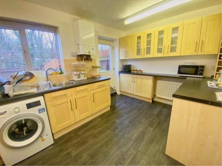 2 bedroom End of terrace house for sale in Barth Close, Great Oakley, Corby, NN18