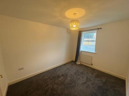 3 bedroom Semi-detached house to let in Carlisle Close, Corby, NN18