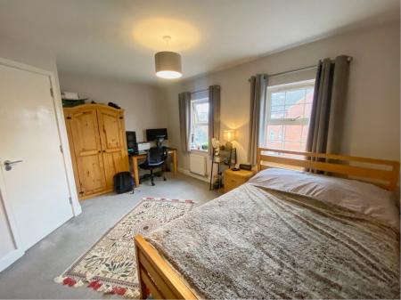 4 bedroom Semi-detached house for sale in Thwaite Close, Great Oakley, Corby, NN18