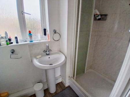 3 bedroom Semi-detached house for sale in Chepstow Road, Oakley Vale, Corby, NN18