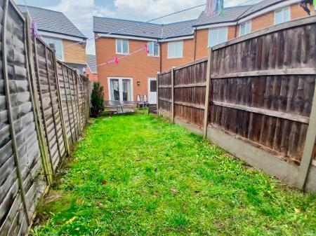 3 bedroom Semi-detached house for sale in Chepstow Road, Oakley Vale, Corby, NN18