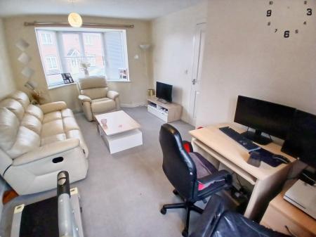 3 bedroom Semi-detached house for sale in Chepstow Road, Oakley Vale, Corby, NN18