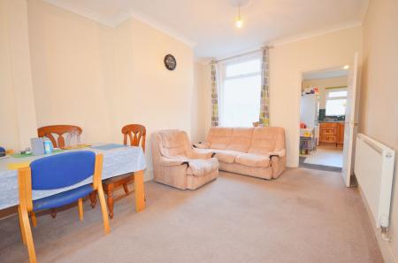 3 bedroom Terraced House for sale in Havelock Street, Kettering, NN16
