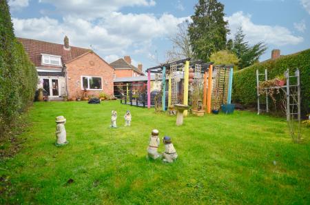 Shrubfield Grove, Corby, NN17