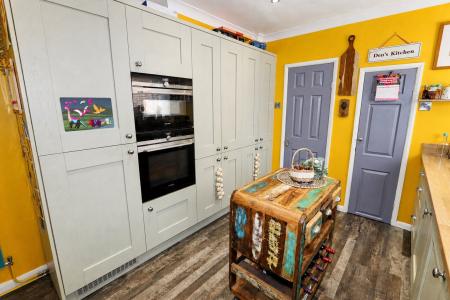 3 bedroom Semi-detached house for sale in Shrubfield Grove, Corby, NN17