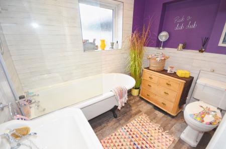 3 bedroom Semi-detached house for sale in Shrubfield Grove, Corby, NN17