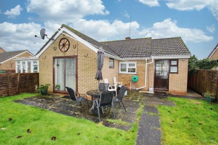 1 bedroom Semi-detached bungalow for sale in Berryfield Road, Cottingham, LE16