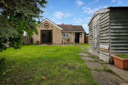 1 bedroom Semi-detached bungalow for sale in Berryfield Road, Cottingham, LE16
