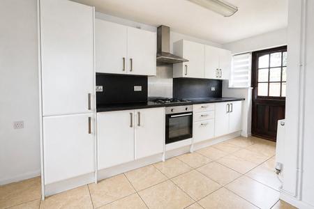 1 bedroom Semi-detached bungalow for sale in Berryfield Road, Cottingham, LE16