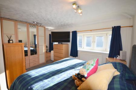 2 bedroom Terraced House for sale in Trinity Walk, Corby, NN18