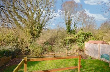 3 bedroom Detached house for sale in Pendle Avenue, Kettering, NN16