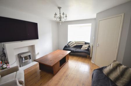 3 bedroom Detached house for sale in Pendle Avenue, Kettering, NN16