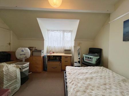 2 bedroom Terraced House for sale in Gilchrist Avenue, Corby, NN17